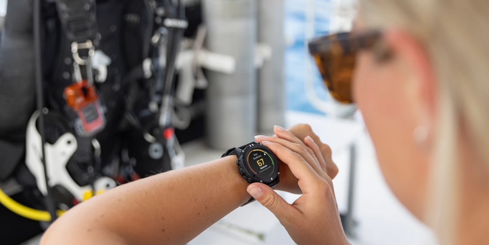 Garmin Descent G2 mají jasný, skvěle čitelný displej
