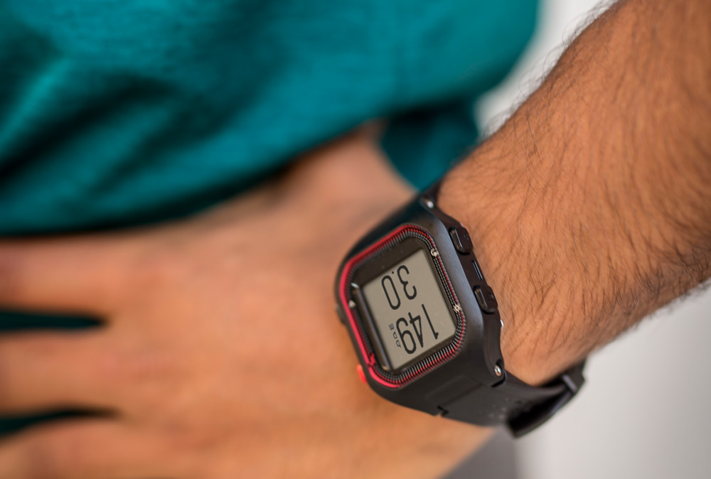 violinist Lang Standard Introducing the Forerunner® 25 – an easy-to-use GPS running watch with  smart notifications from Garmin® - Garmin Blog