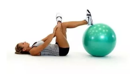 swiss-ball-relaxing