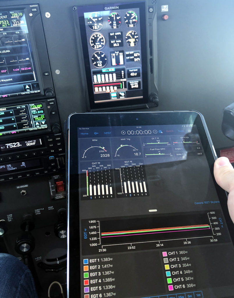 How to wirelessly update panel avionics with Garmin Database