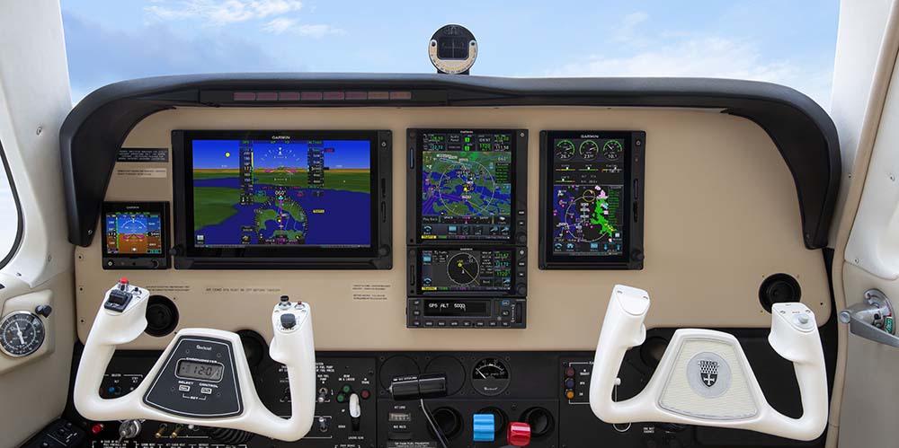 Beechcraft Bonanza panel featuring Garmin GTN Xi, TXi and G5