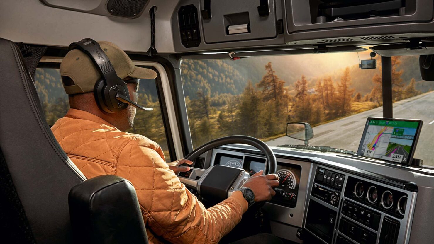 Garmin announces new dezl headsets built for truck drivers