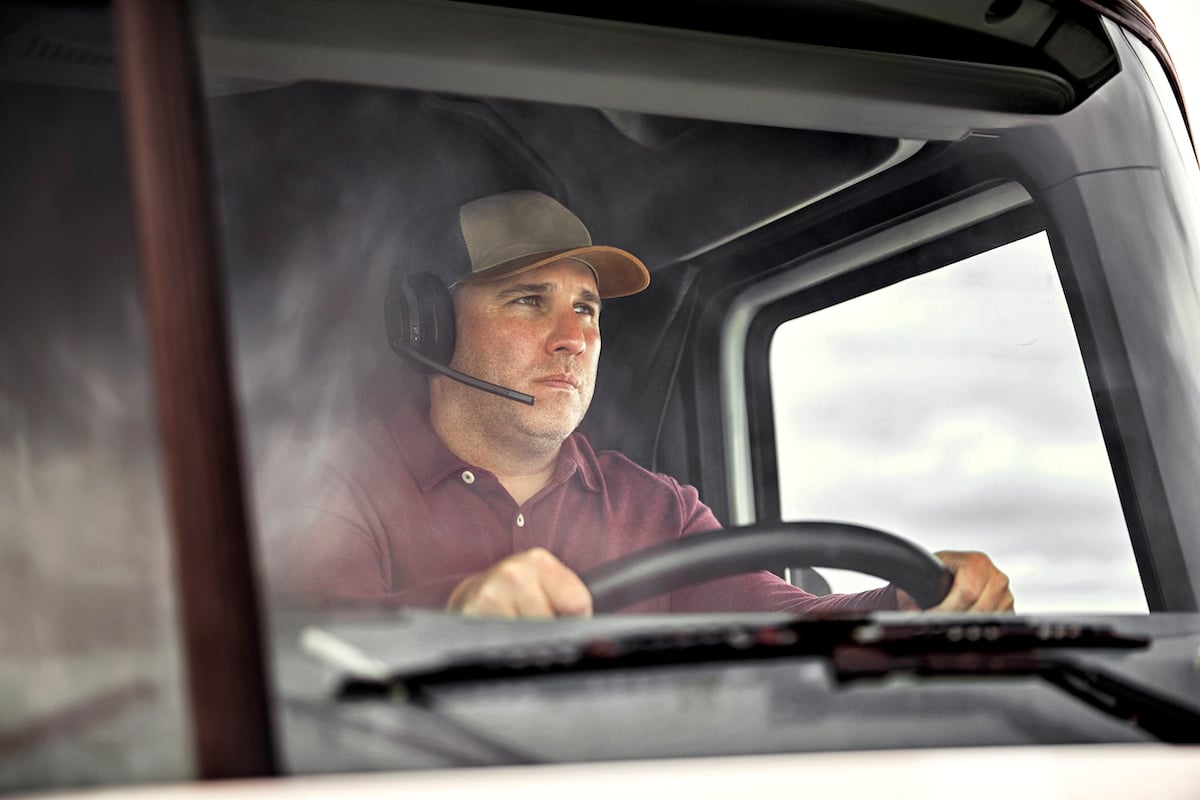 headsets built dezl Garmin announces truck drivers new for