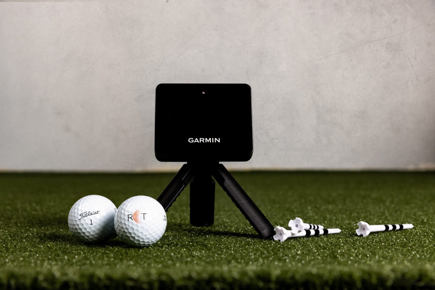 Bloemlezing Vermomd vredig Garmin announces Approach R10 integration with Titleist golf balls