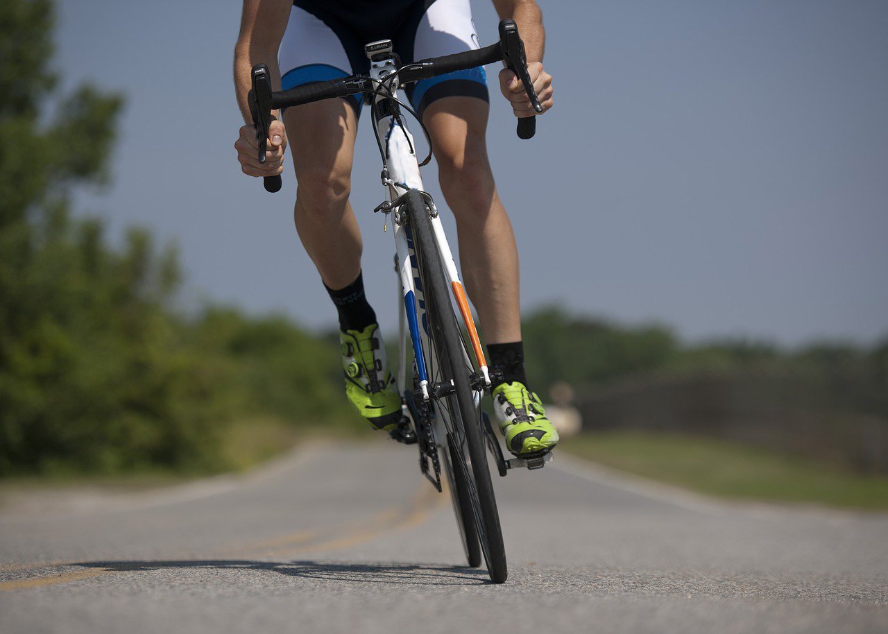 eres más ciclismo de carretera o de montaña? - Blog