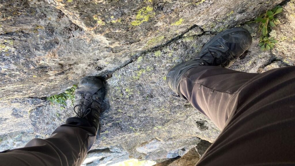 inReach, envoi de SOS sur une crête