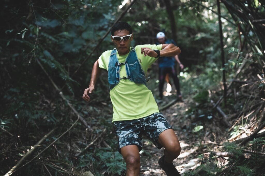 Latihan menuruni bukit