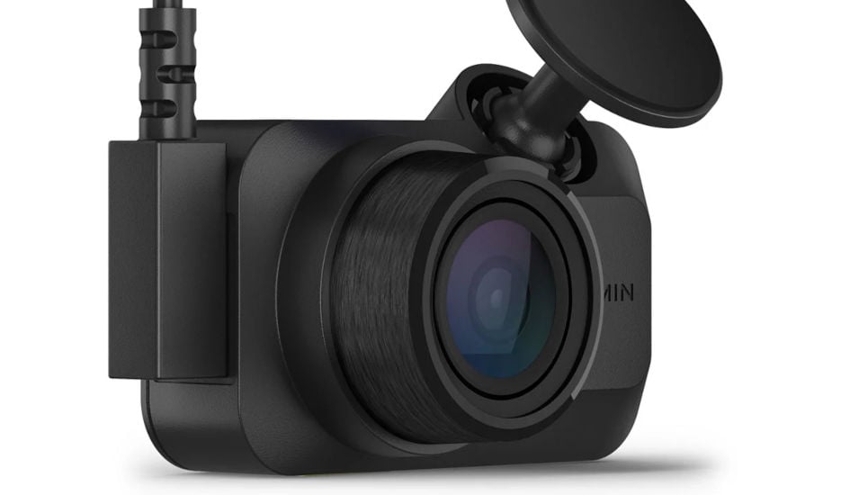 Garmin Dash Cam™ X310, Dash cam med 4K upplösning, pekskärm, 140 graders synfält och inbyggd Clarity™ Polariser